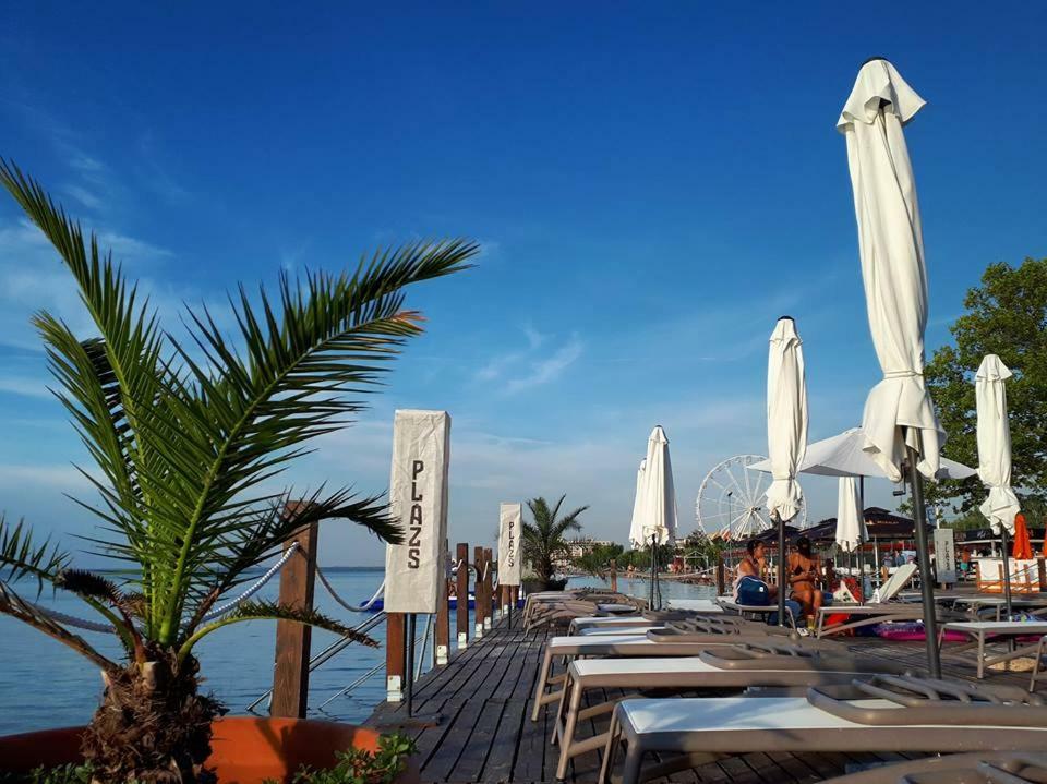 Sosto Apartman Шиофок Экстерьер фото